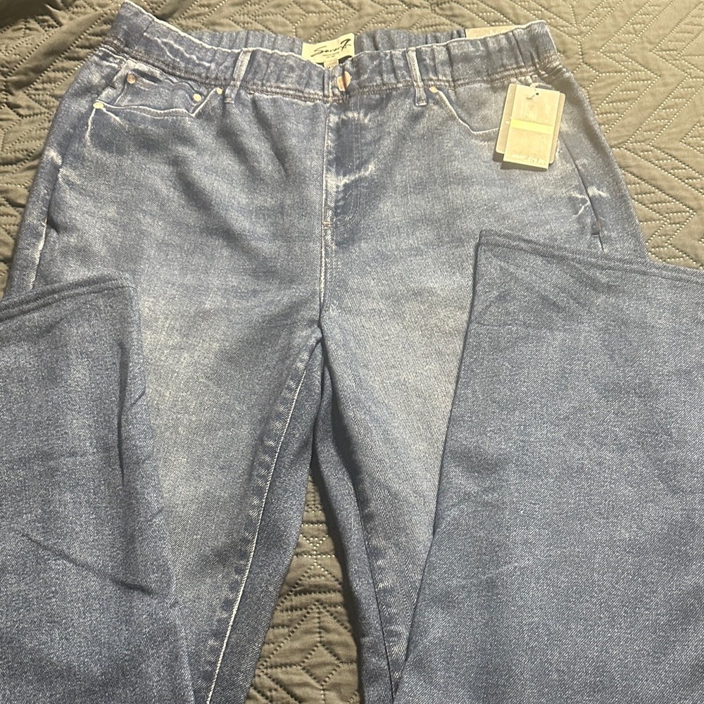 Seven7 Classic Indigo Jeans